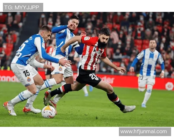 西甲激战：巴黎圣日耳曼逆转尤文图斯补时绝杀引发全场狂欢