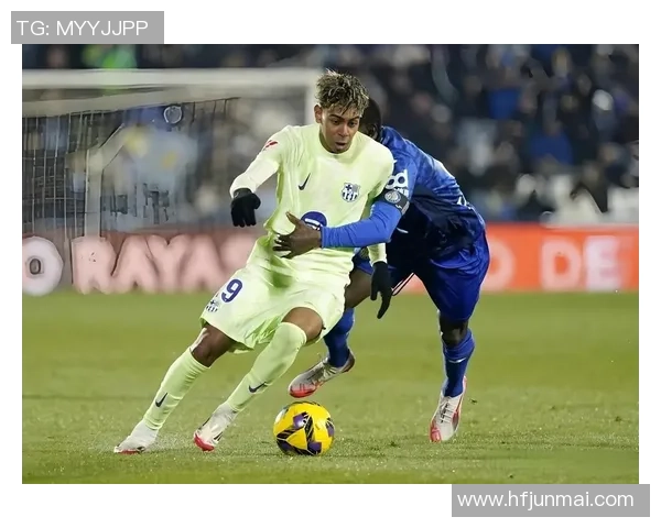 意甲激战：拜仁逆转皇马上演惊天大逆转全场沸腾