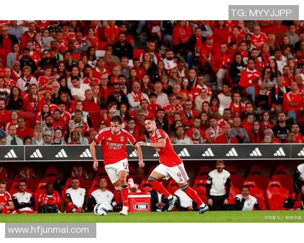 足总杯惊现冷门巴黎圣日耳曼与阿森纳战成平局引发热议